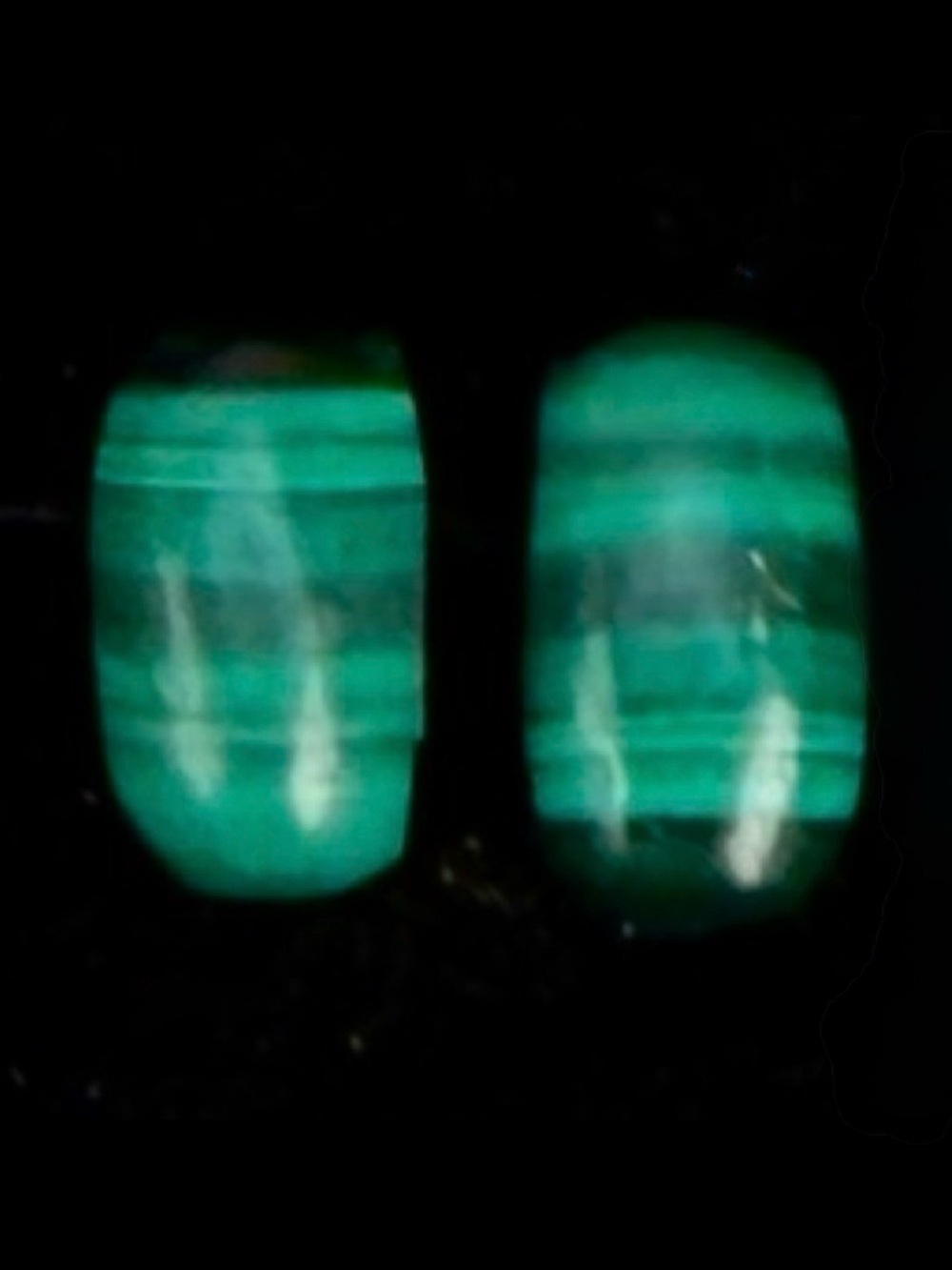 Vintage Green Stone Striped Pieced Earrings